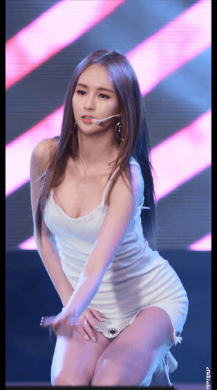 카밀라 정유나 20GIF