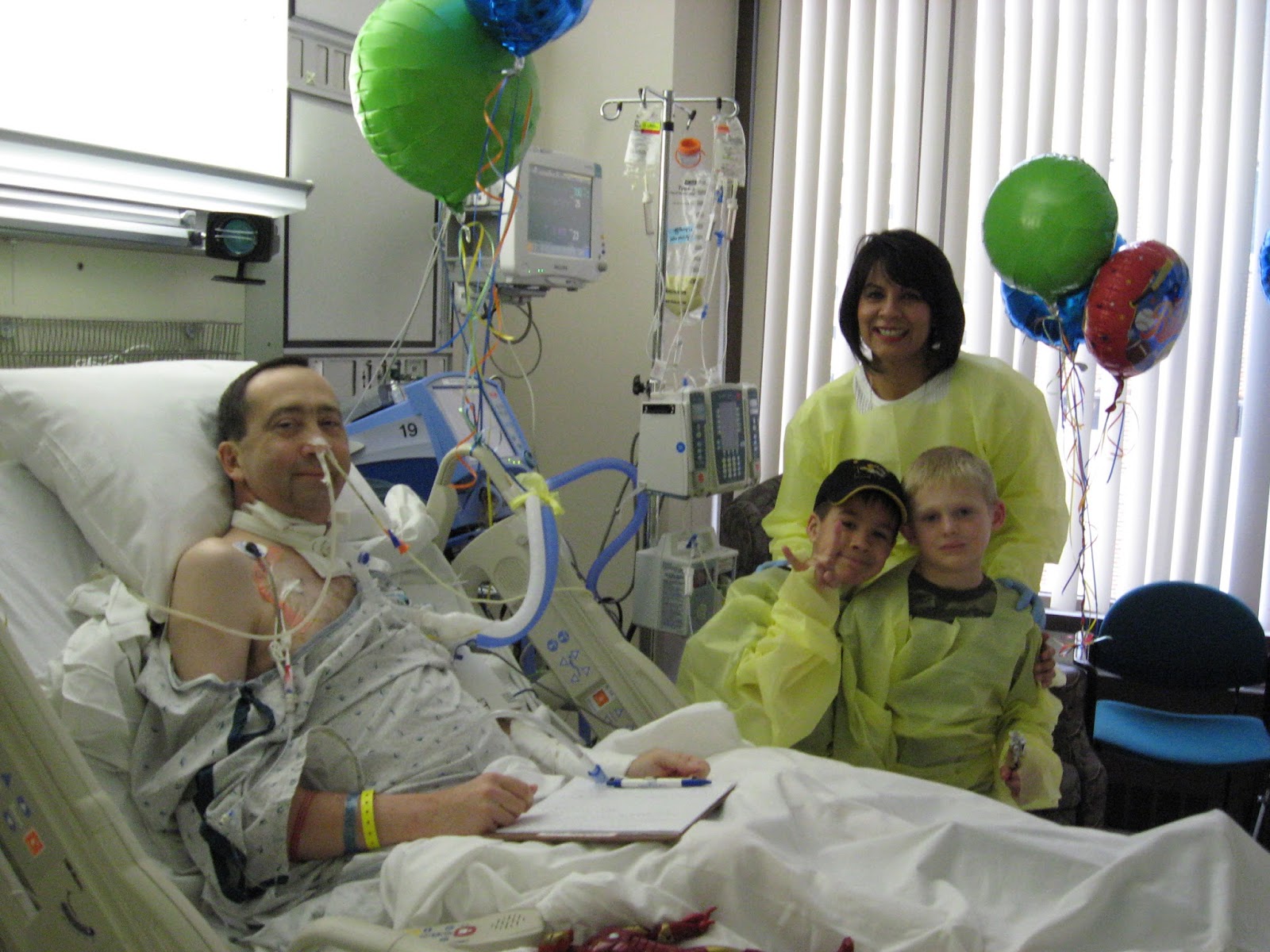 Too many visitors in hospital picture