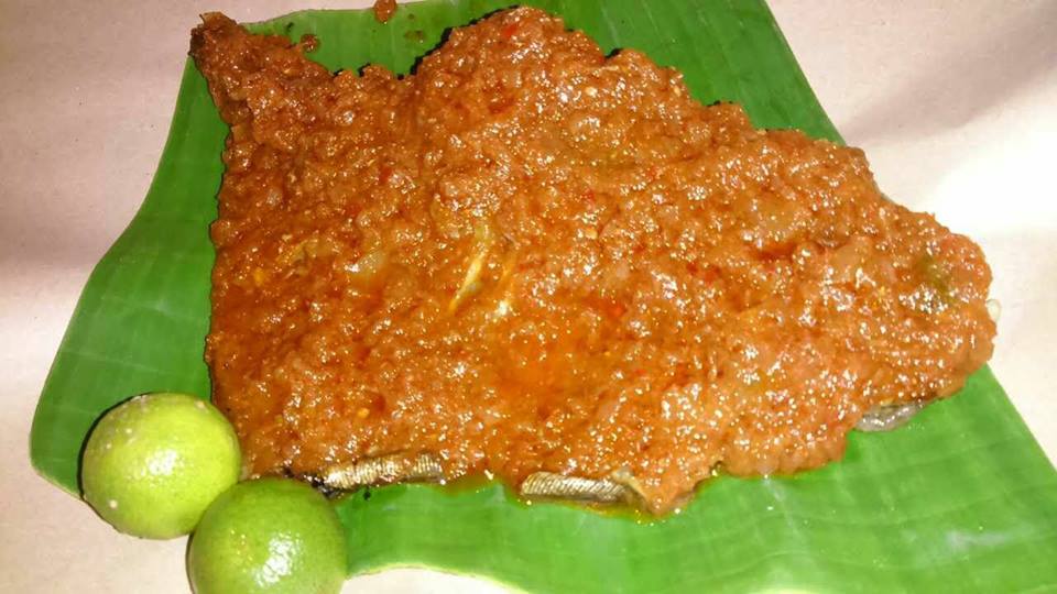 Sotong and Ikan Bakar at Brother Food Court Riam Miri Miri Food Sharing