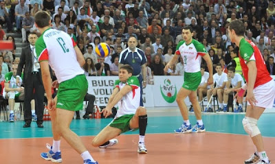 България продължава да мачка, Испания също отнесе "тройка" 