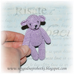 How to make a little crochet teddy bear