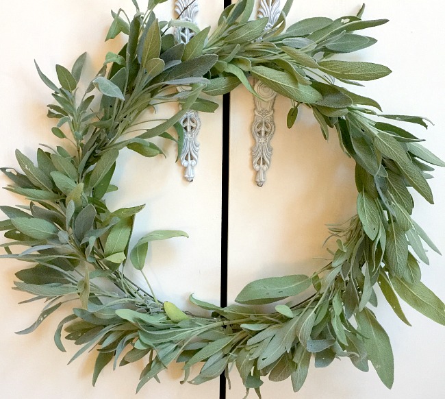 How to Create a Simple Sage Wreath