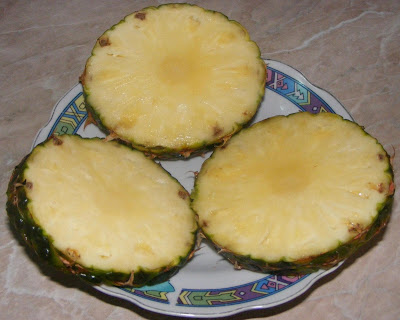 Ananas ananas felii, ananas rondele, ananas, ananasul, fruct ananas, fructul ananas, ananas comosus, ananas copt, ananas bun, retete cu ananas, preparate din ananas, prorietatile ananasului,