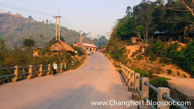 Traveling from Hongsa to Sayaboury in Laos