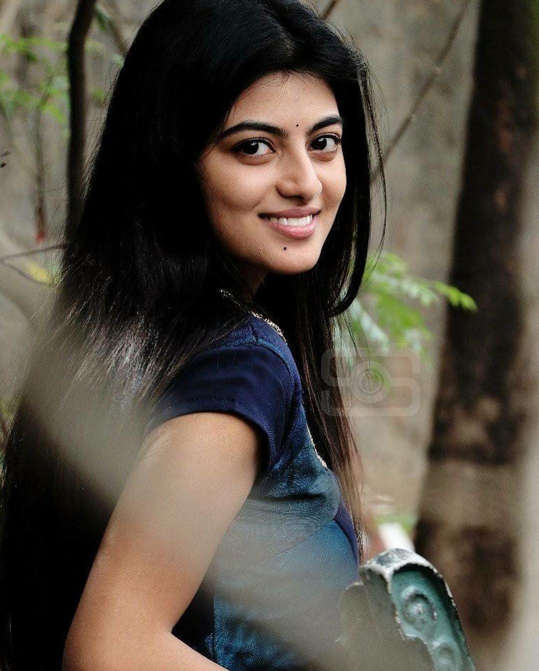 kayal-anandhi-latest-photoshoot-stills+%