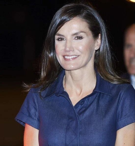 Queen Letizia wore CH Carolina Herrera denim shirt dress from the Spring / Summer19 collection