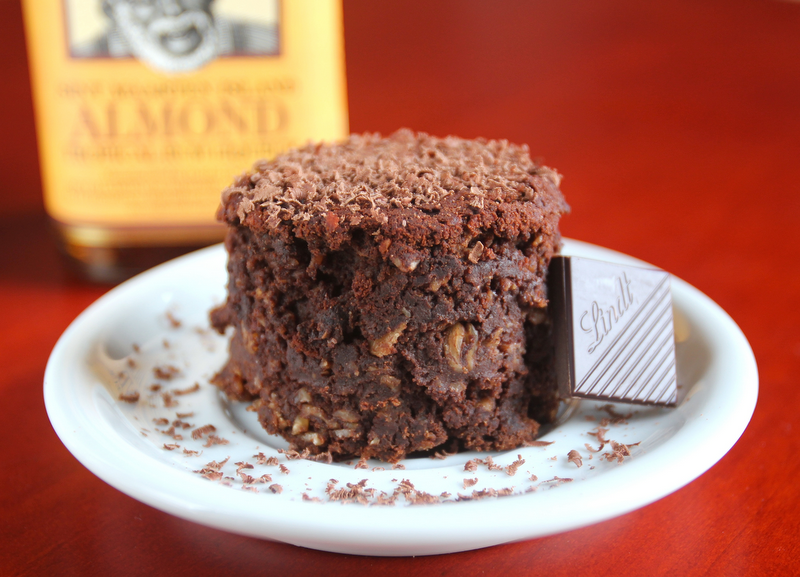 chockohlawtay: Chocolate Almond Rum Brownies