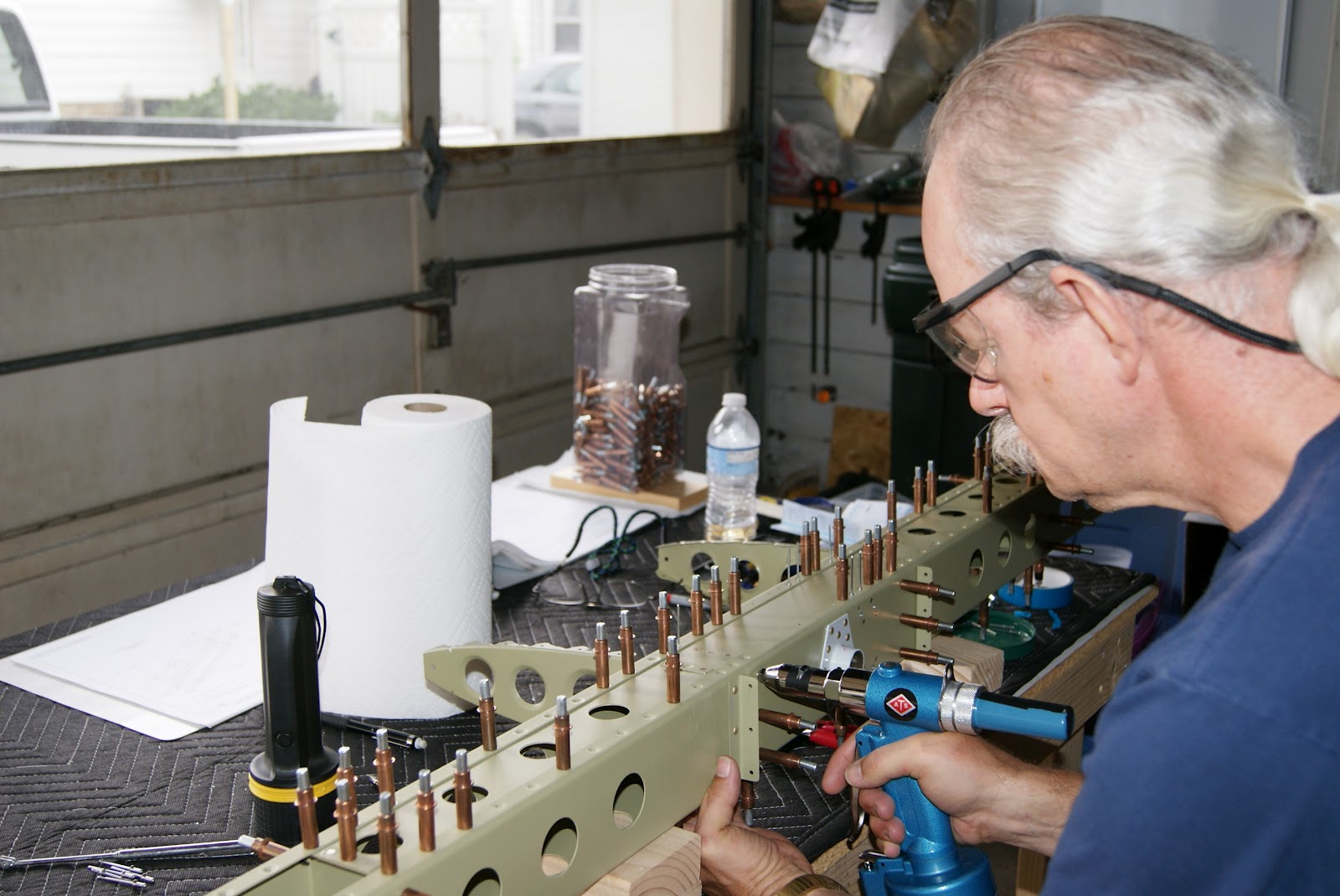 DOG Aviation John's RV-12 Blog: Completing Spar Box Assembly Order Change
