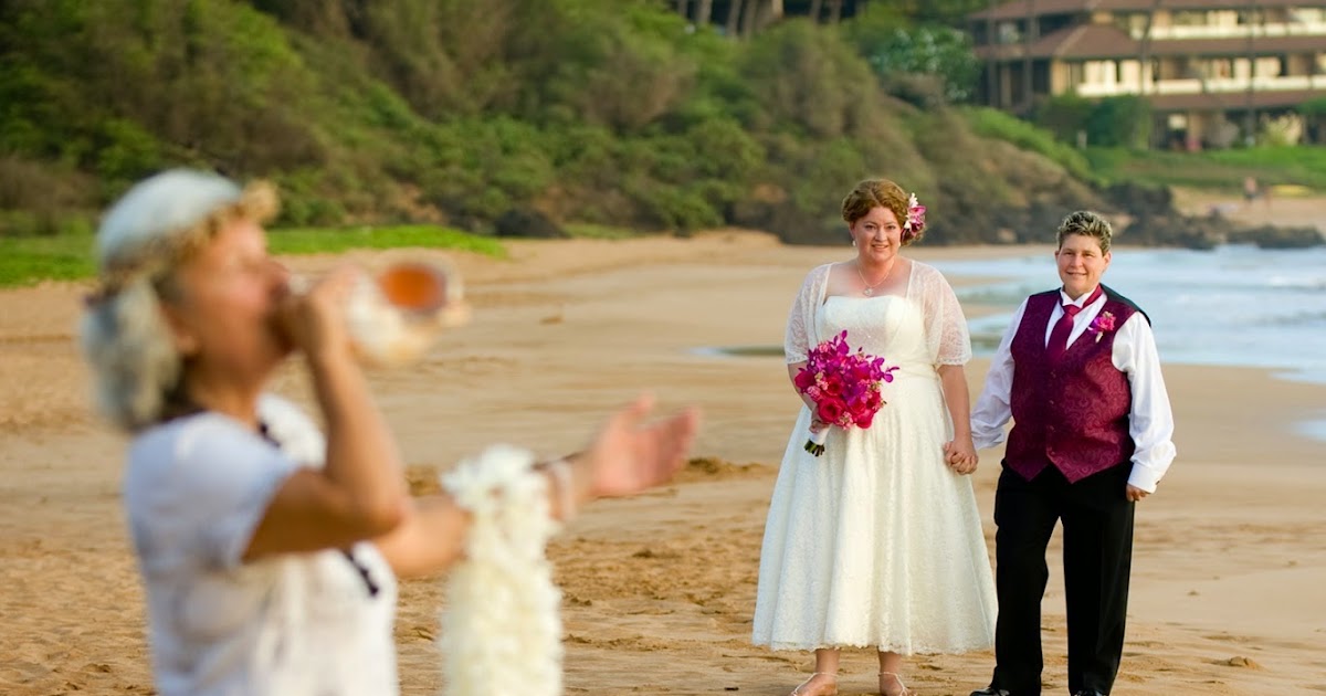 Maui wedding planners Marry Me Maui Maui Gay Wedding in