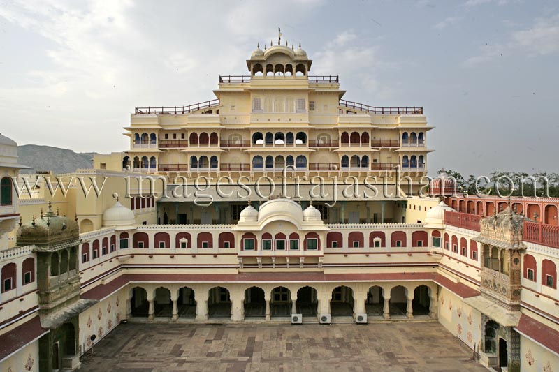 Top Ten Indian Tourism Places: Jaipur the Best tourist Place