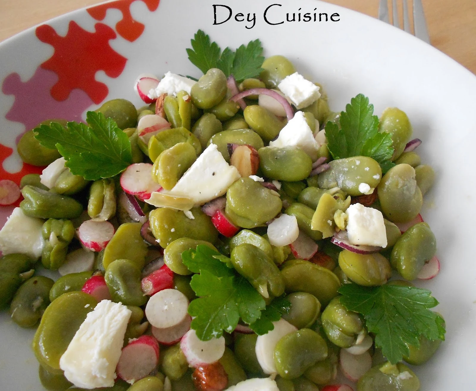 Dey cuisine: Salade de fèves aux noisettes & chèvre