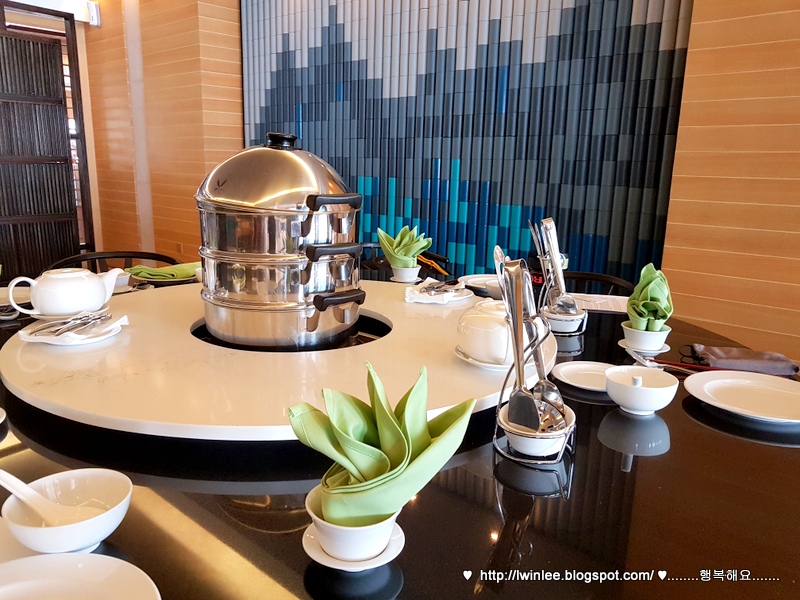 SAUNA STEAMBOAT RESORT SEAFOOD STEAMBOAT, RESORTS WORLD GENTING (RWG)