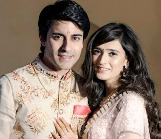 Gautam Rode Family Wife Son Daughter Father Mother Marriage Photos Biography Profile