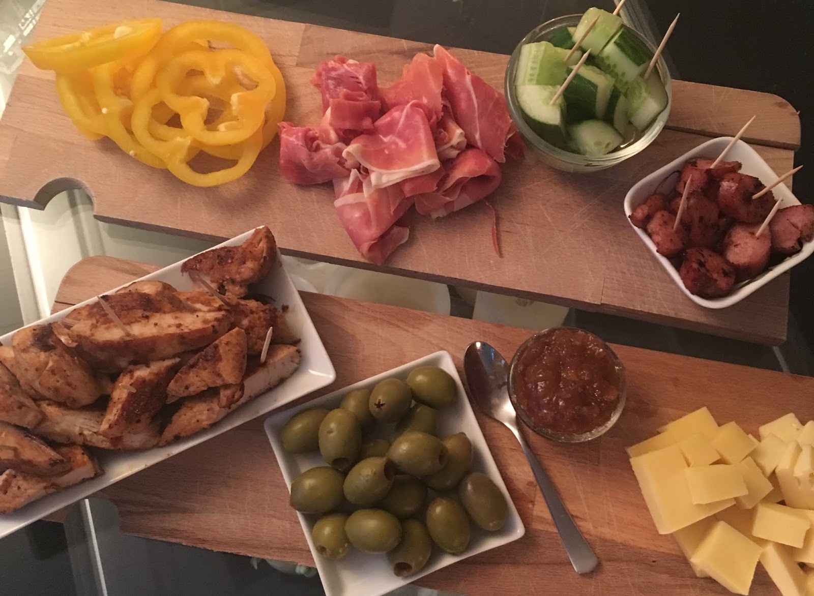 Pop Over Appetizer Trays