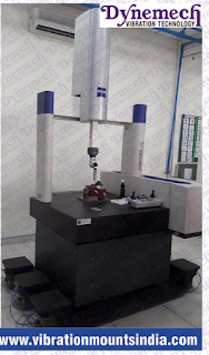 Passive Isolation von Cmm & Messgeräte, Messmaschinen und Systeme, Schwingungsisolation Behandlungen für Koordinatenmessgeräte, Schwingungsisolierung für CMM-Systeme, Passive Isolation von Cmm & Messgeräte, Laserinterferometrie Vibration Isolation, Herstellung & Metallverarbeitung.  Dynemech # CMM Vibration Control Technologien Kontakt: sales@dynemech.com