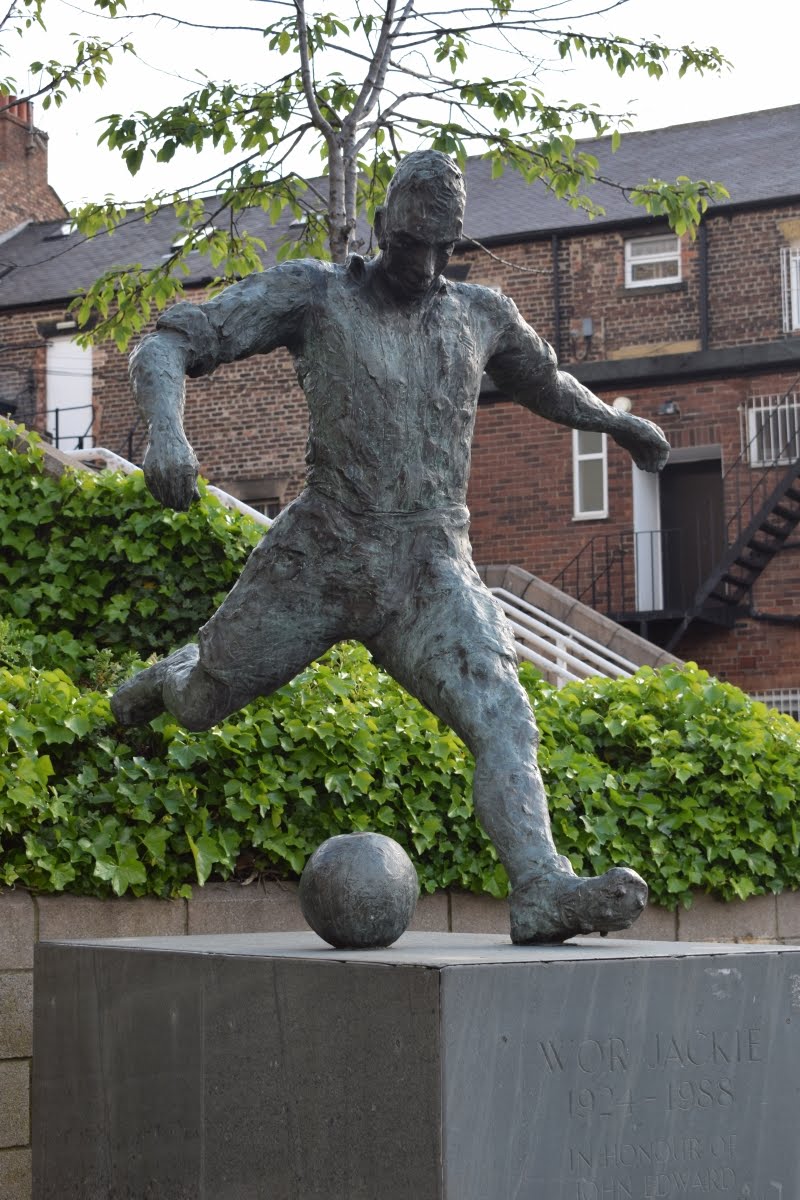 Photographs Of Newcastle Jackie Milburn Statue
