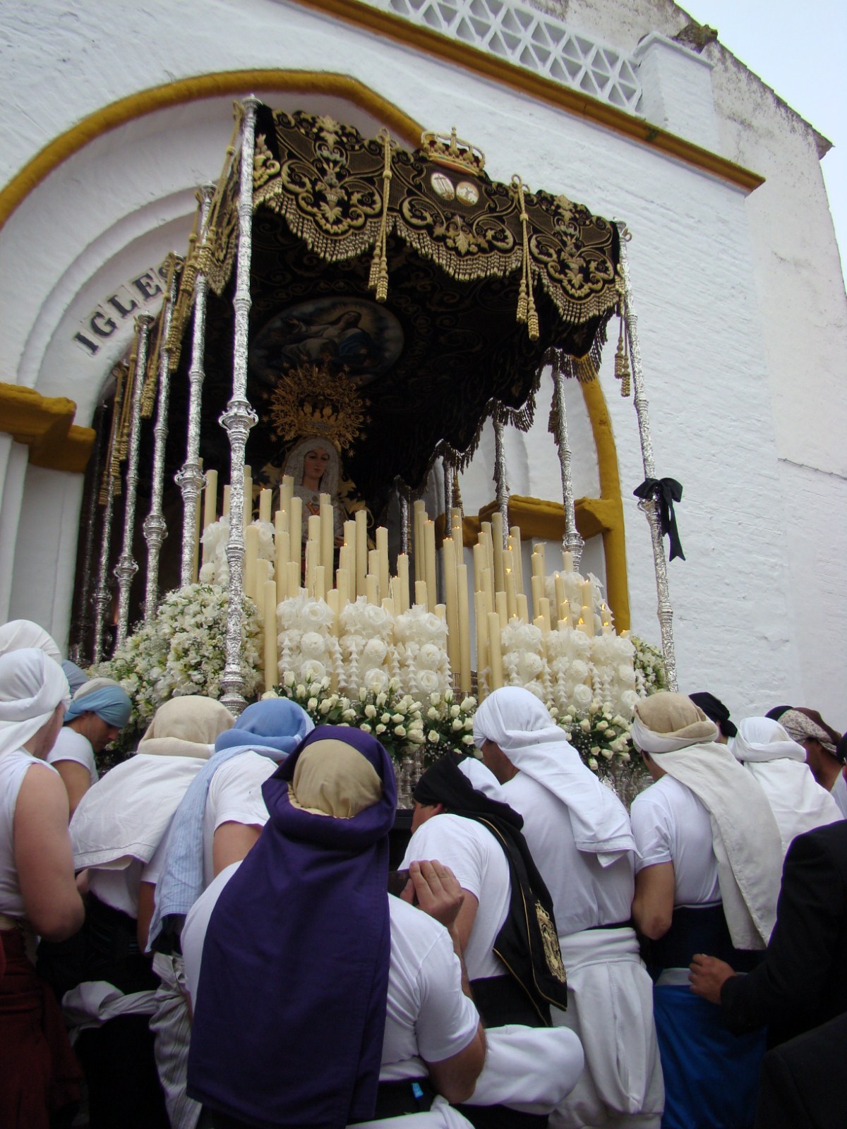 BLOGMORADO | hermanosdelasaguas.org: "Una salida muy singular por su