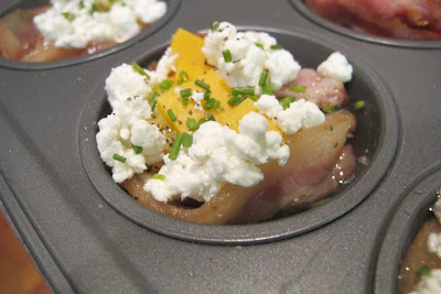 theSusyness: bacon wrapped eggs