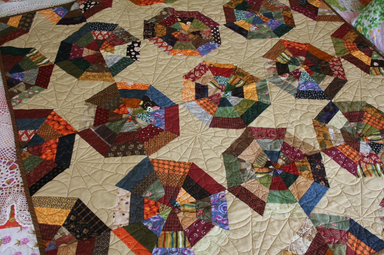 THE QUILT BARN Spider  Quilt Class