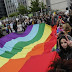 Onda Pride, cortei in rosso a Bologna, Alba e Cagliari contro l'emorragia di umanità