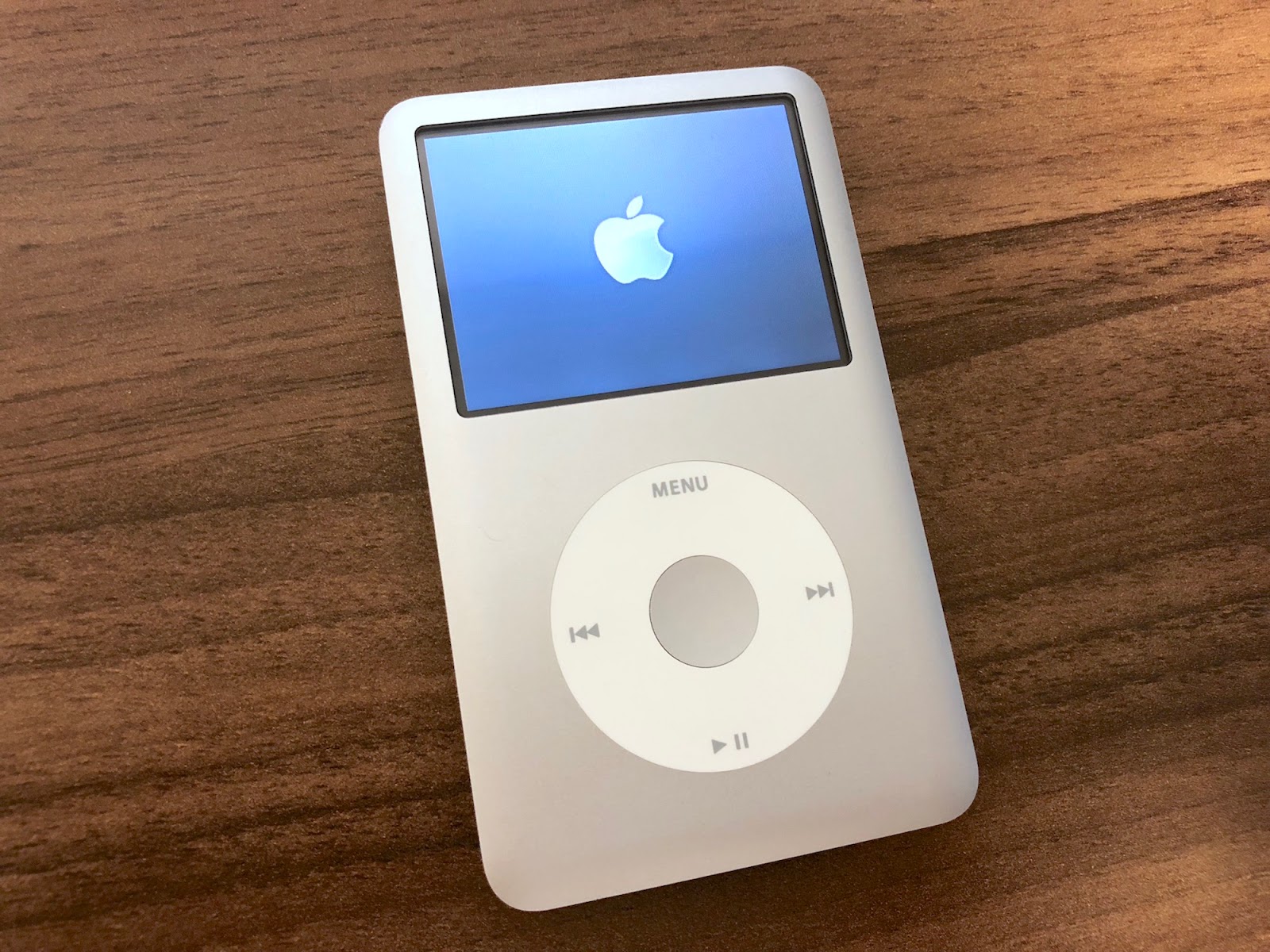 iPod Classicに大容量ストレージとバッテリーを搭載してみた : Eleclog.