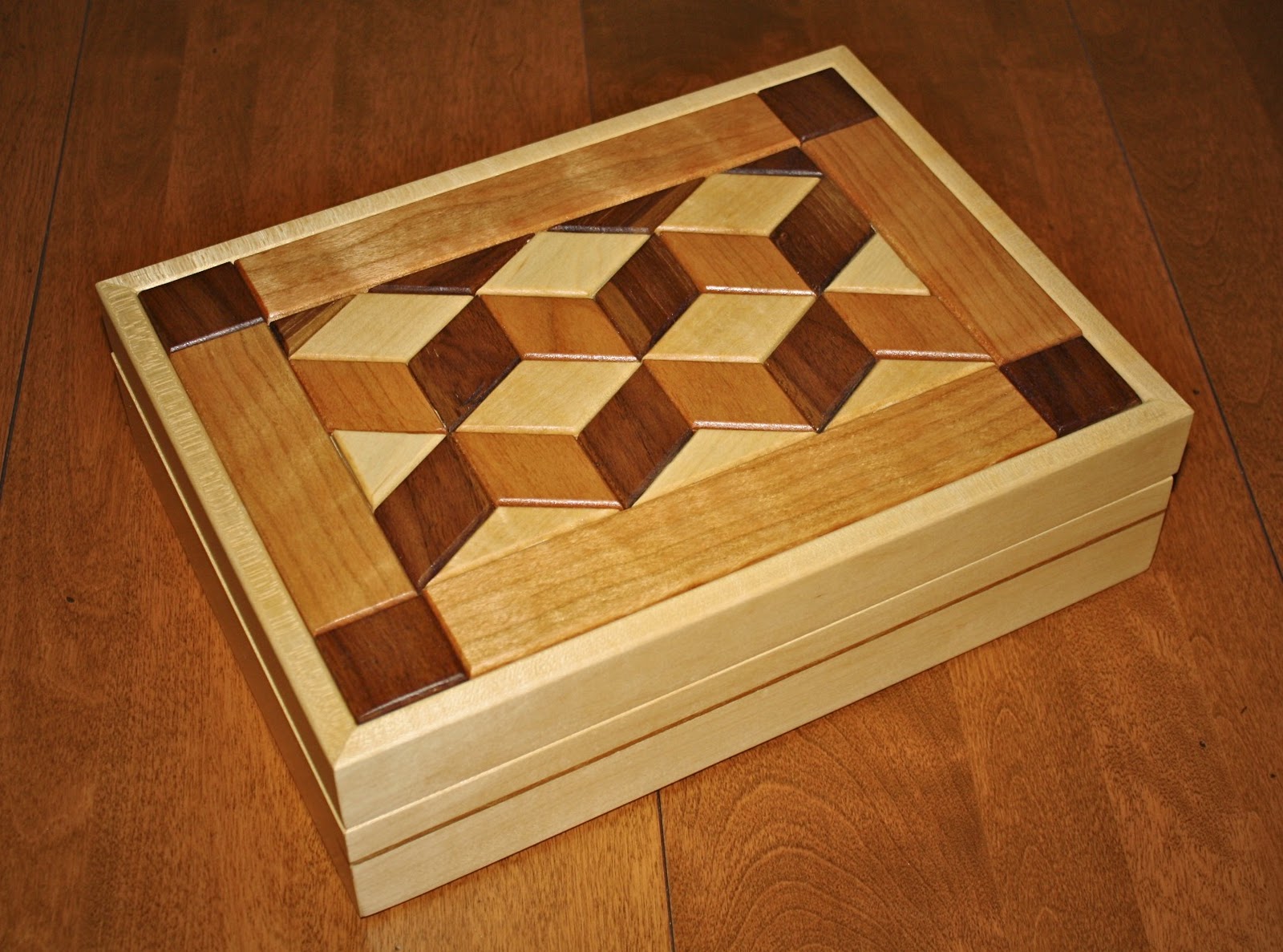 Alexander Woodworks Quilt Top Keepsake Box