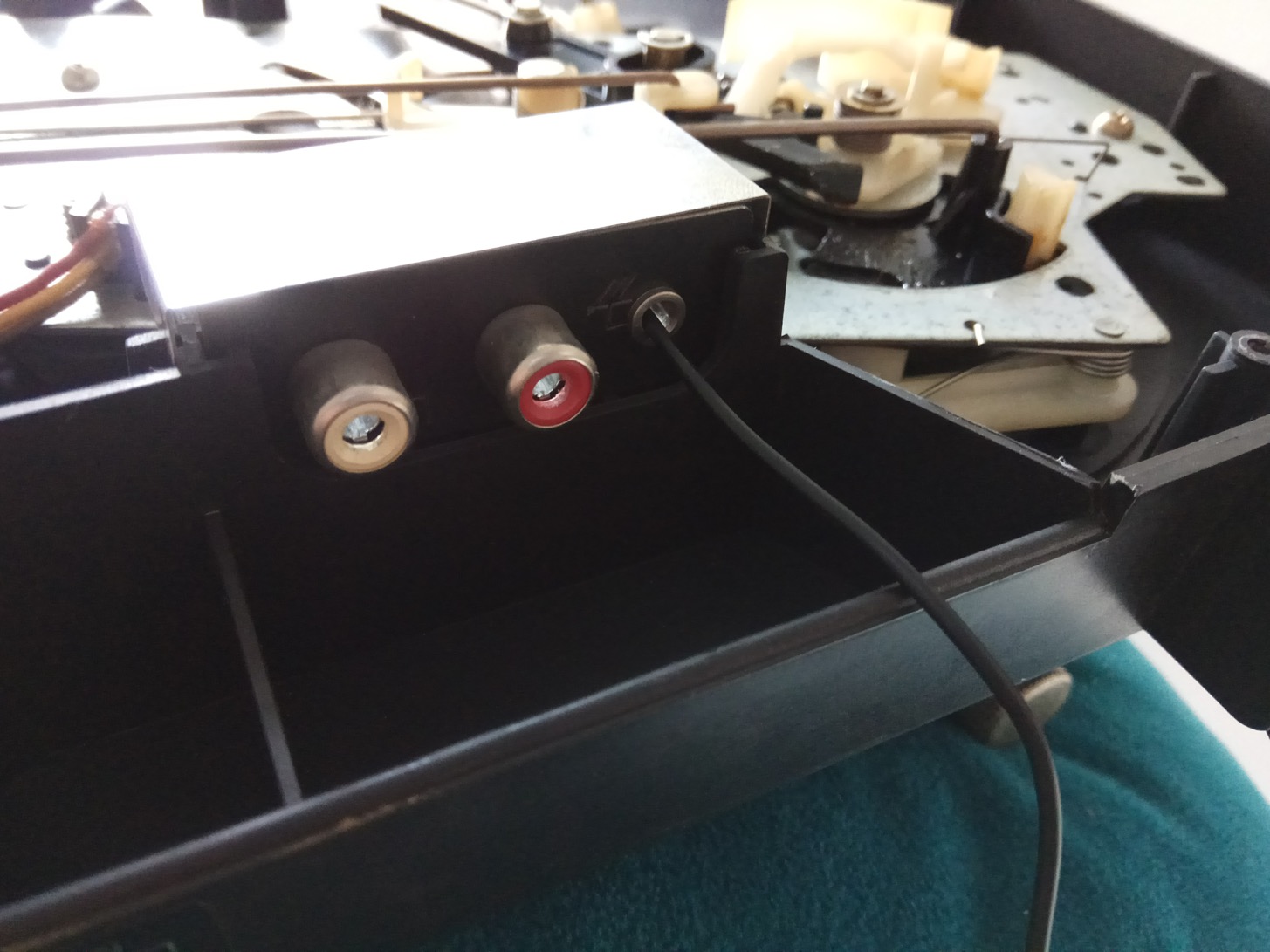 Blog Hoskins Technics SLd30 Ground Wire Installation