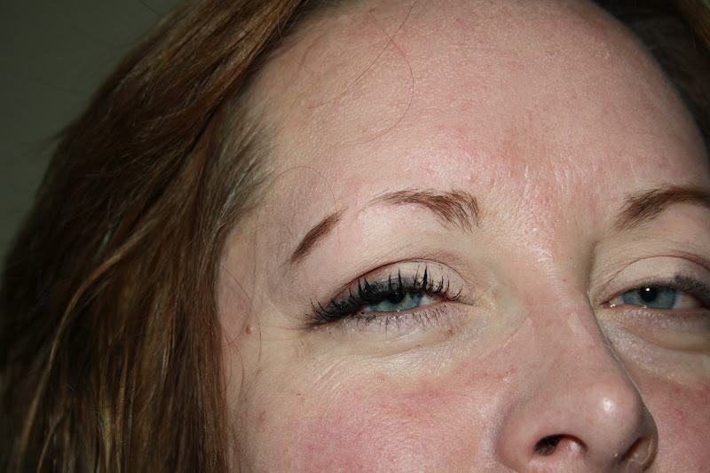 Behind the White House Doors The woman with the missing eyebrow!