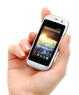 Smartphone Micro X Jadi Smartphone 4G Terkecil