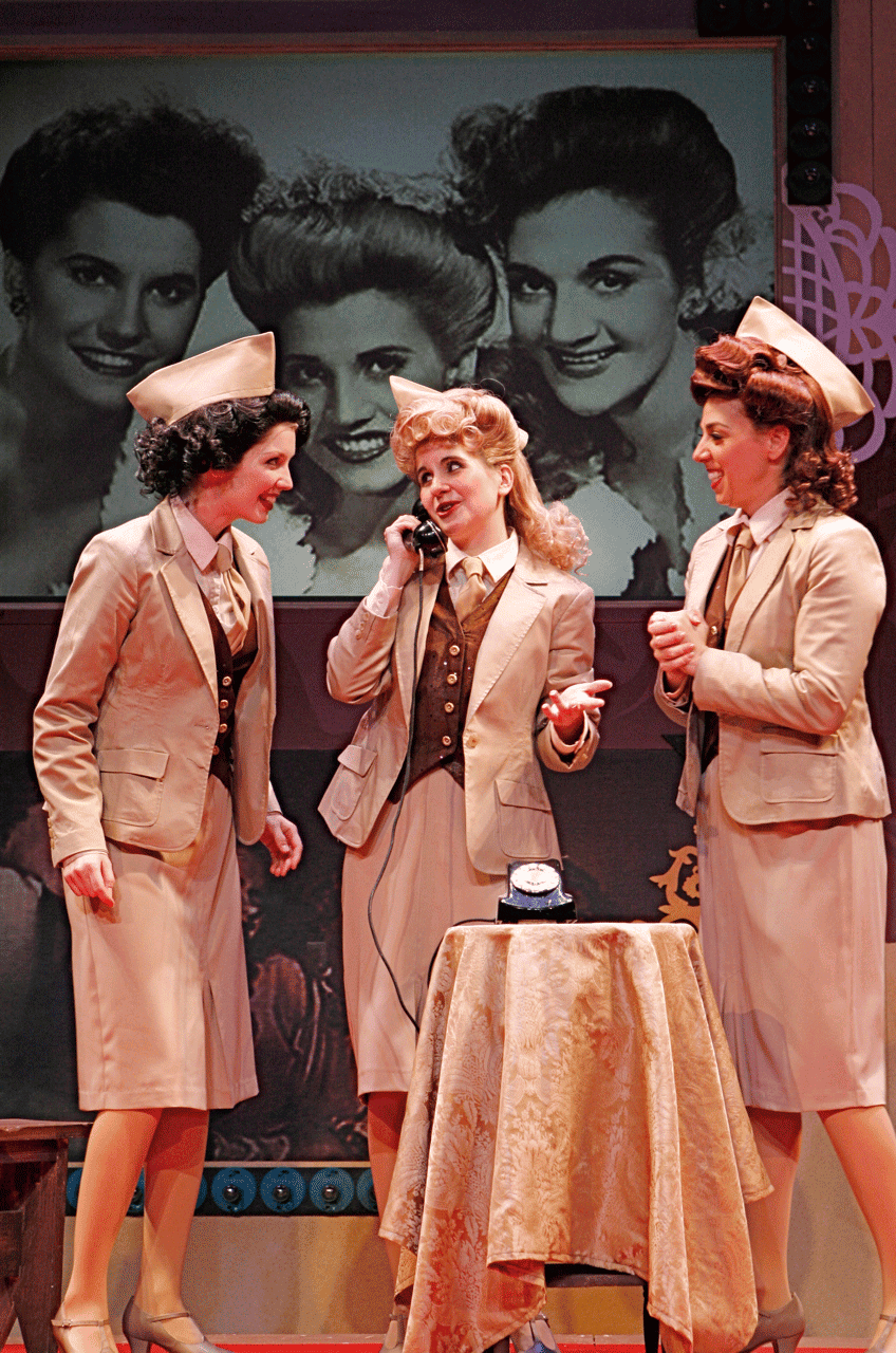 Fashionable Forties The Andrew Sisters