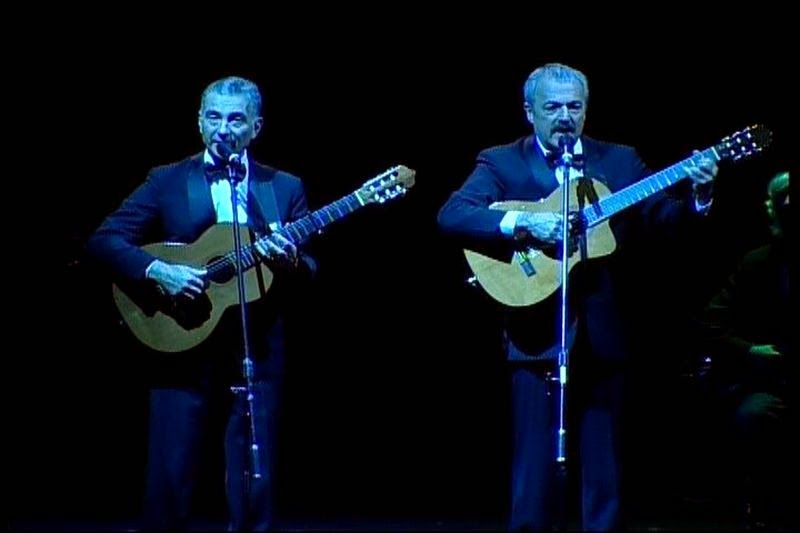 Les Luthiers - Lutherapia (2009) Dvd Full + Rip