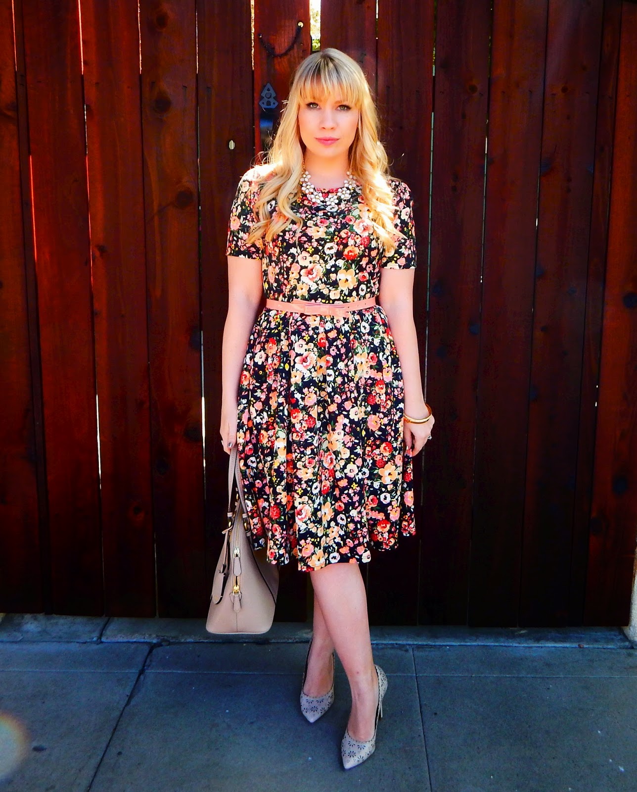 Girly Black Floral Print Outfit Girly Black Floral Print Outfit