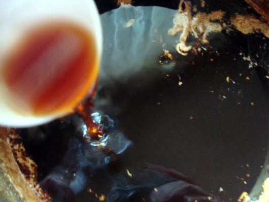 Kahlúa liker 3 korak pripreme Kahlua liqueur by Laka kuharica: Stir in vanilla