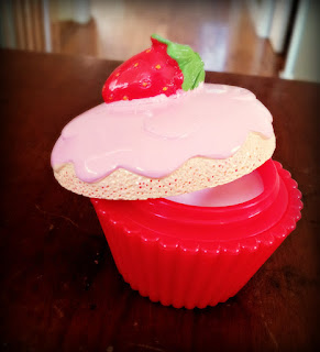 strawberry cupcake body lotion 