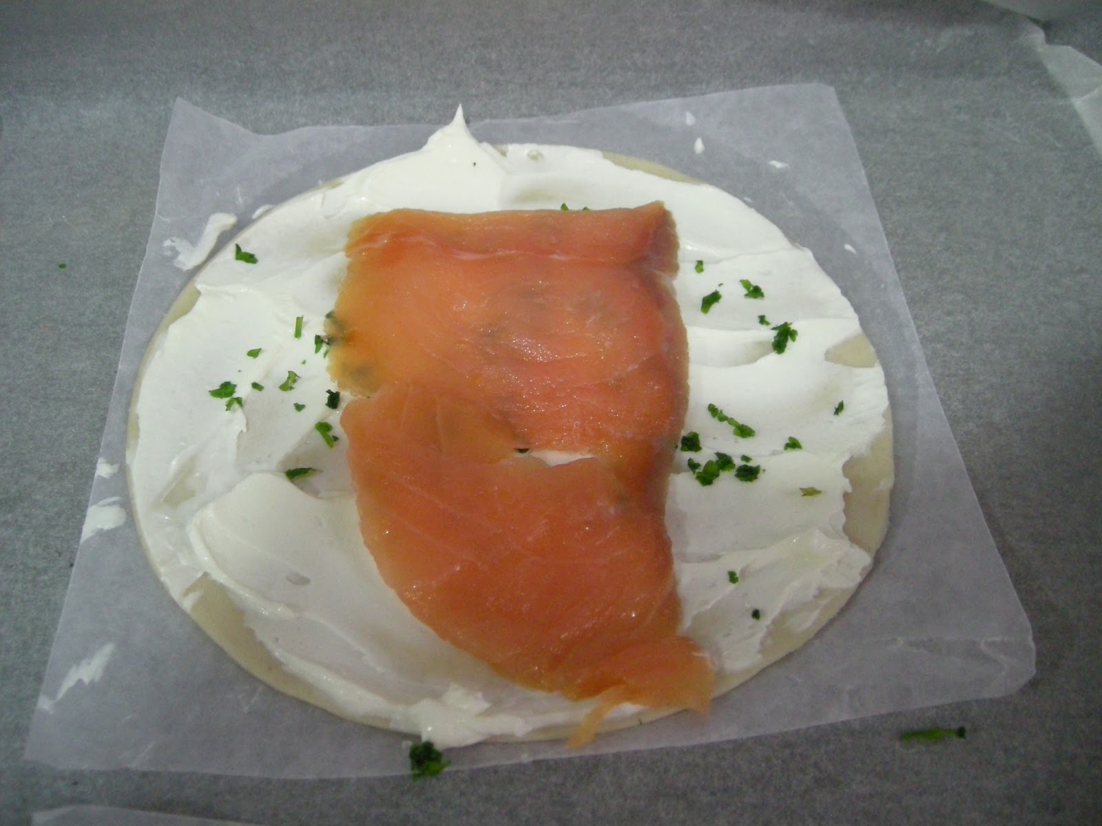 Hoy Cocina Maya: Rollitos de Salmón Ahumado y Queso Philadephia