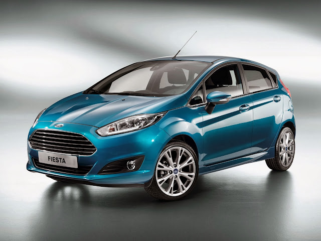 mobil Ford Fiesta