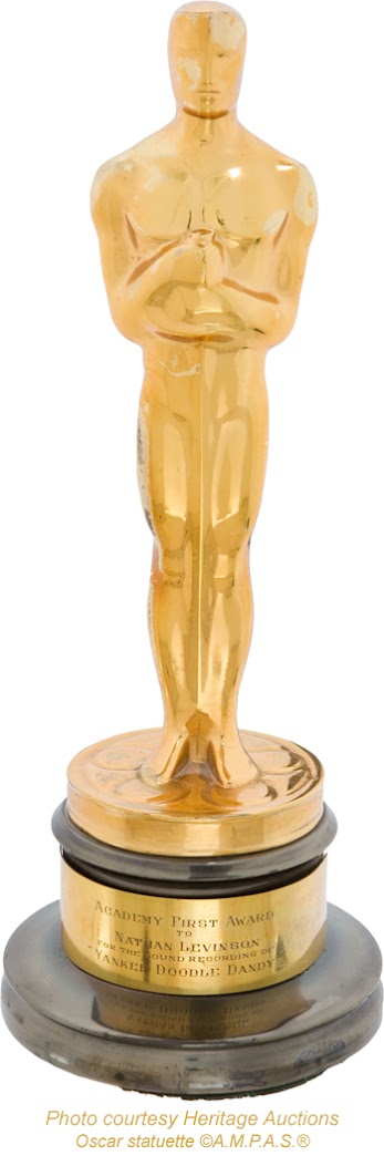 A rare 1930 Oscar statuette is up for auction (updated)  The Gold Knight -  Latest Academy Awards news and insight