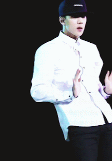 tumblr_naftwj27Xy1stcyrto1_250.gif