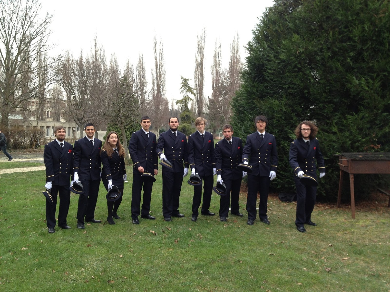 AERODYNE 12 étudiants aux Arts &