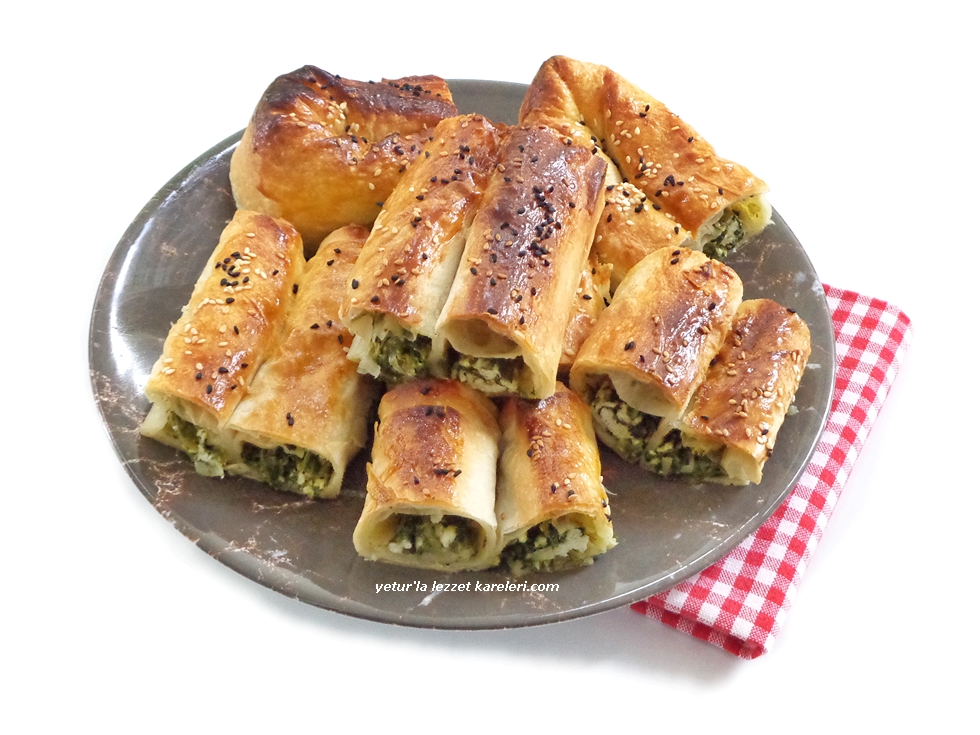 yetur�la lezzet ıspanaklı kol böreği