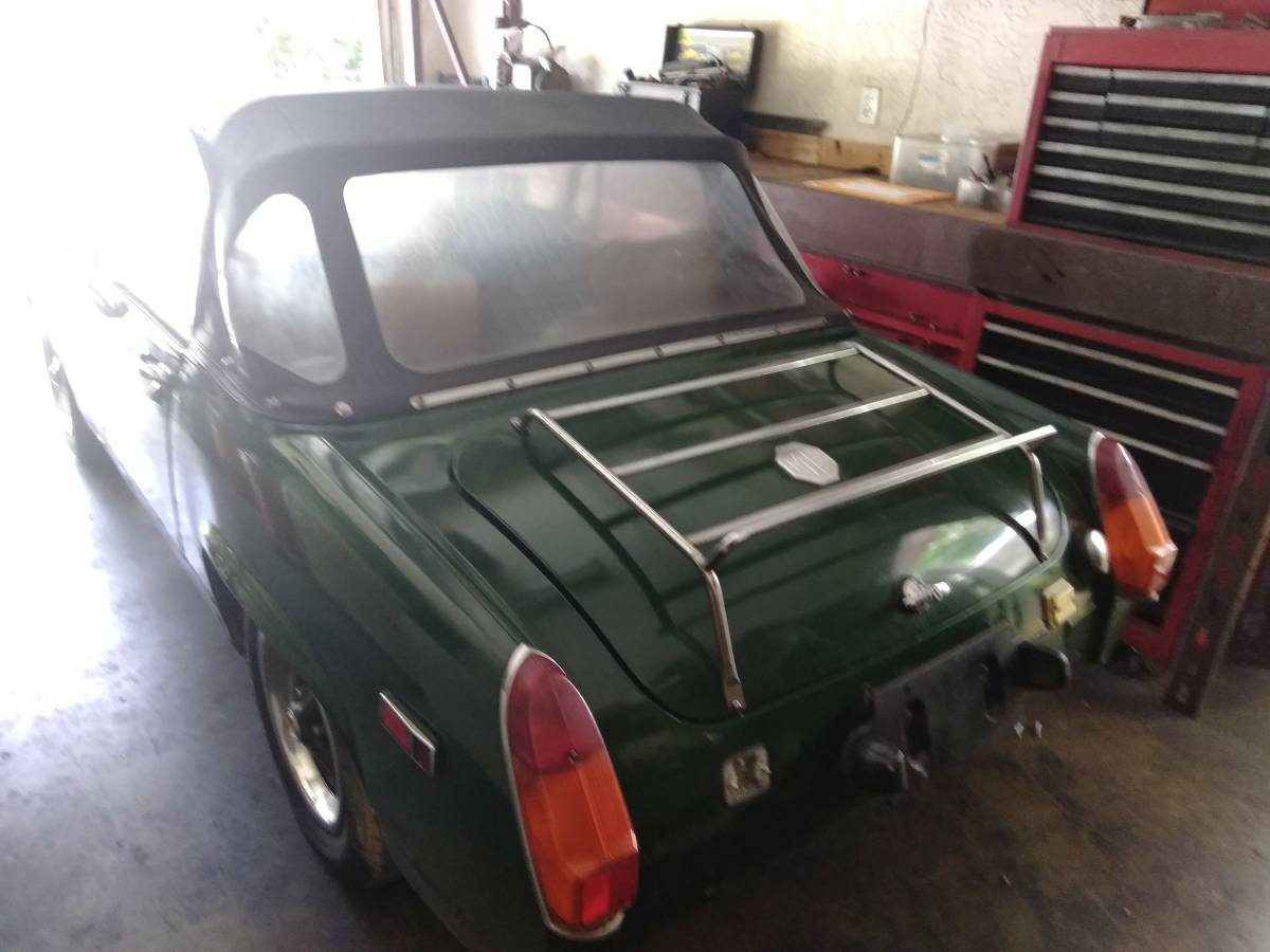 Jolly Green Dwarf 1967 MG Midget DailyTurismo
