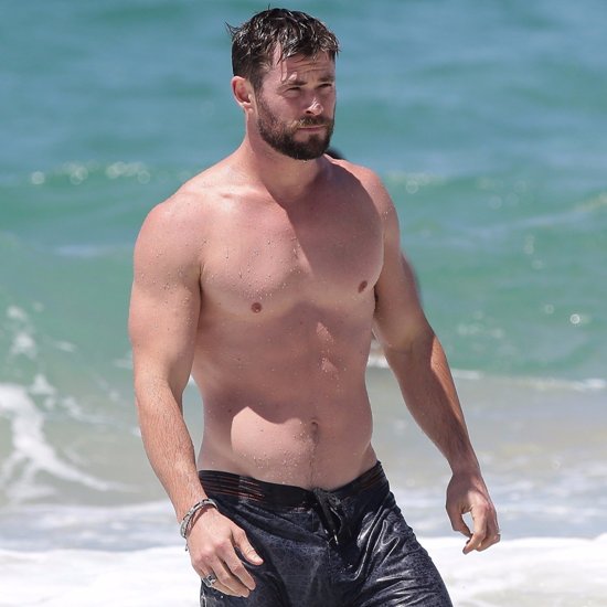 Chris Hemsworth Sarado Sem Camisa - Ator de Thor, Fotos