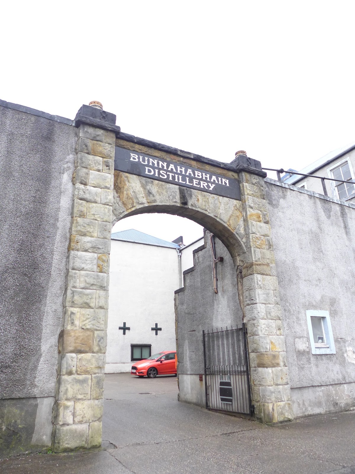 ブナハーブン蒸留所 Bunnahabhain アイラウイスキーの旅 スコットランド蒸留所巡り