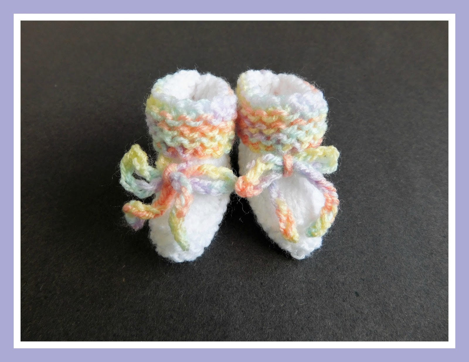 Marianna's Lazy Daisy Days Buttons or Bows Baby Booties