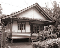 keunikan-rumah-adat-tradisional-suku-sunda-daerah-jawa-barat
