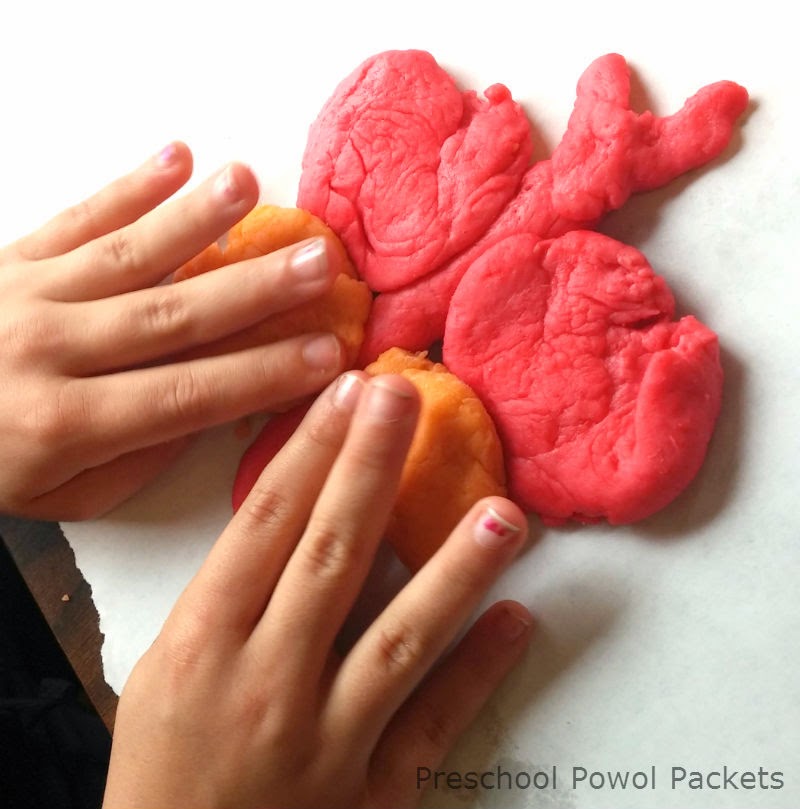 Edible Scented Saltfree Rainbow Play Dough! Preschool Powol Packets