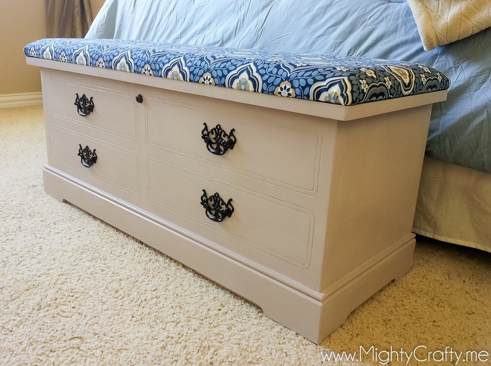 MightyCrafty Hope Chest Makeover