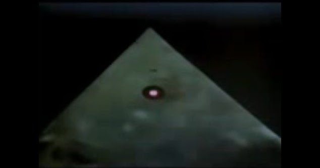 Пирамида бермудского треугольника