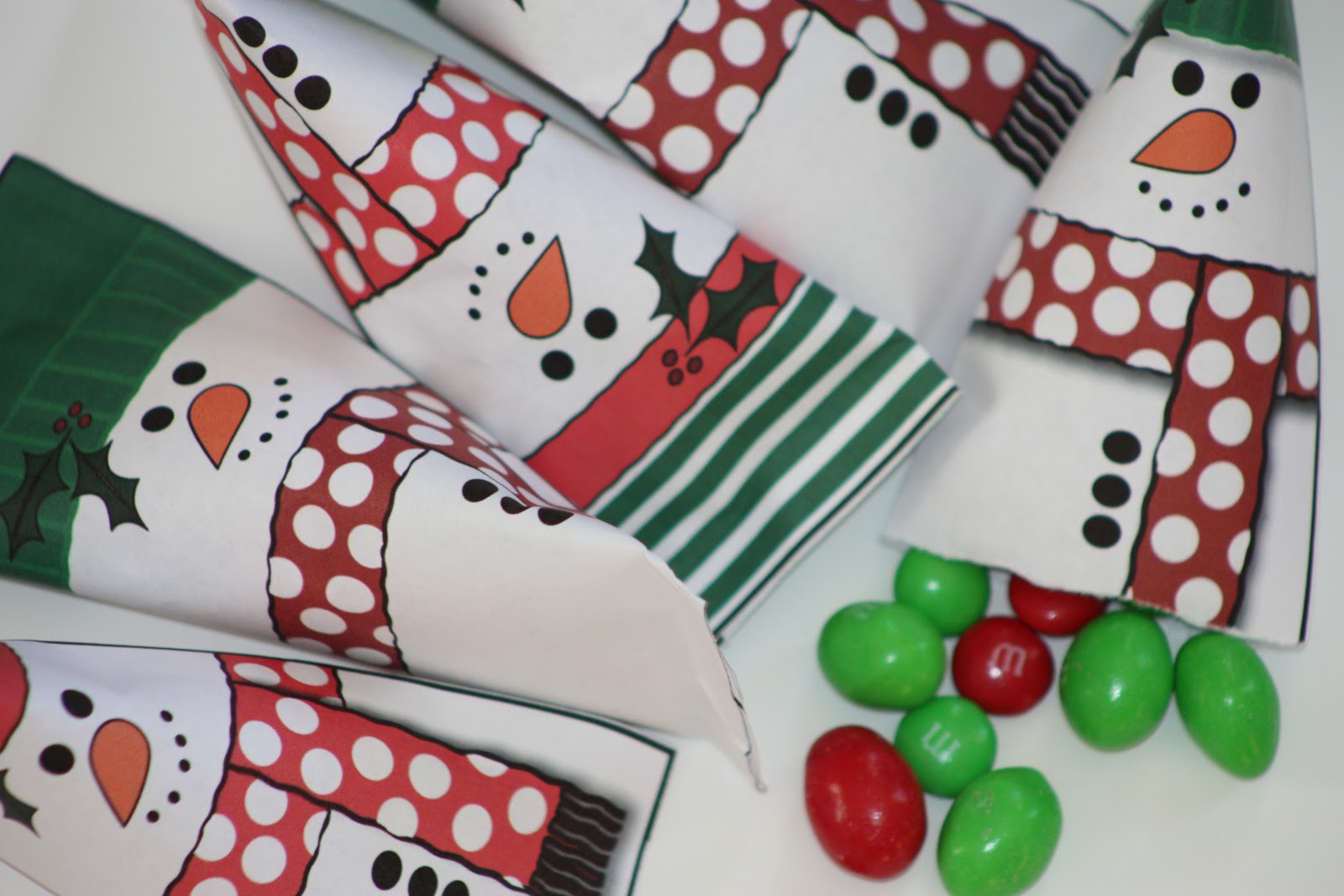 like-a-pretty-petunia-christmas-treat-boxes
