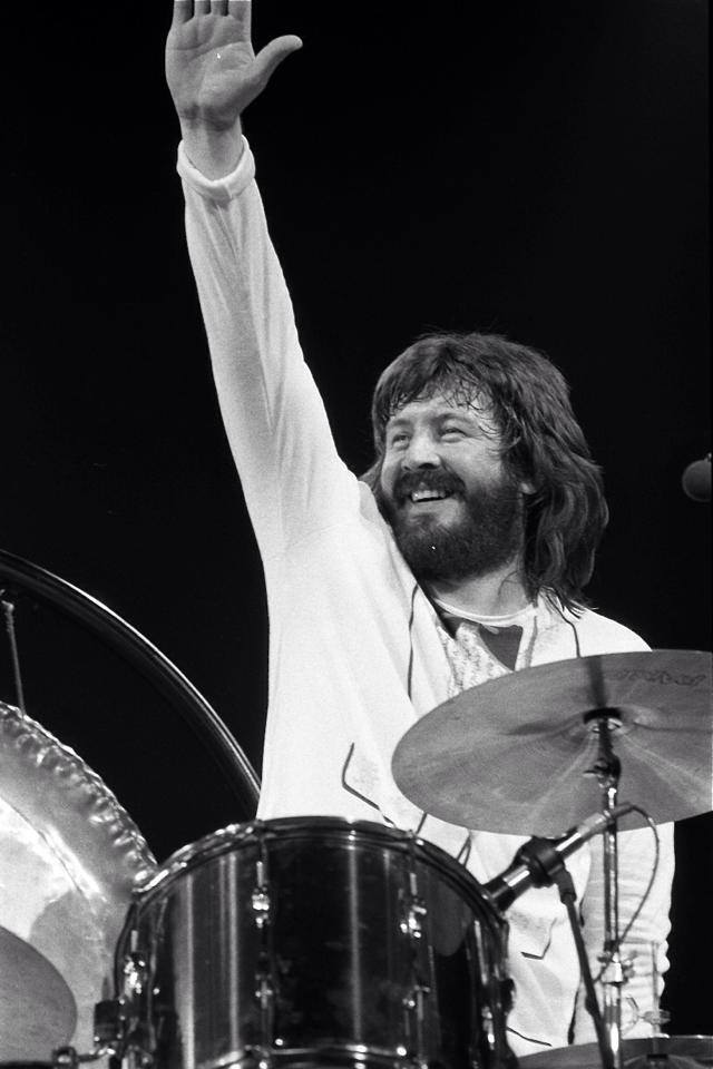 Kiks Kent Numerisk hennemusic: Led Zeppelin: John Bonham to be honored with statue in his UK  hometown